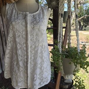 Pleione Off White Boho Whimsigoth Sleeveless Summer Embroidered Top Size Small